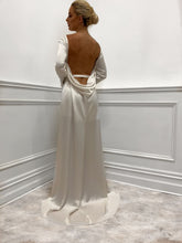 Load image into Gallery viewer, Dress 9